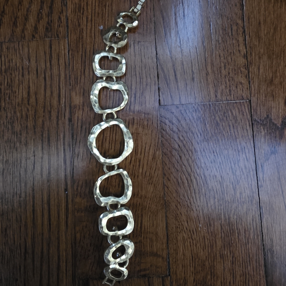 Lia Sophia “Allure” Bracelet – Gold Matte